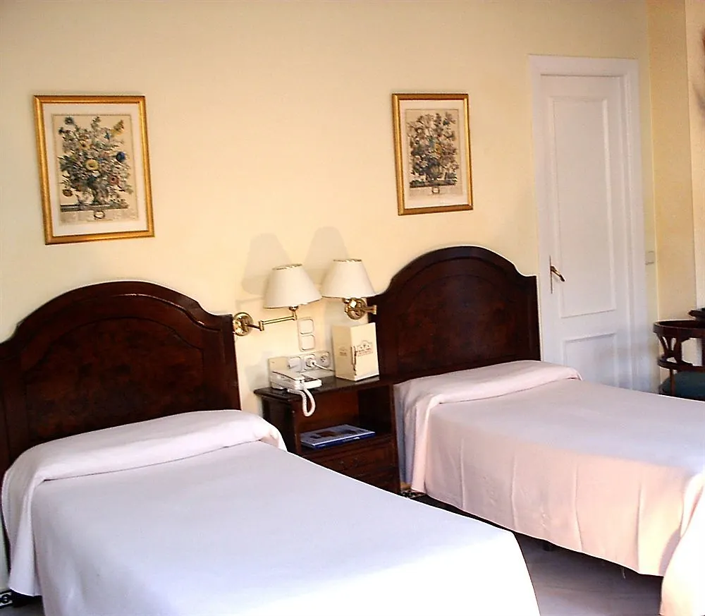 ** Hotel Bypillow Abril Seville Spain